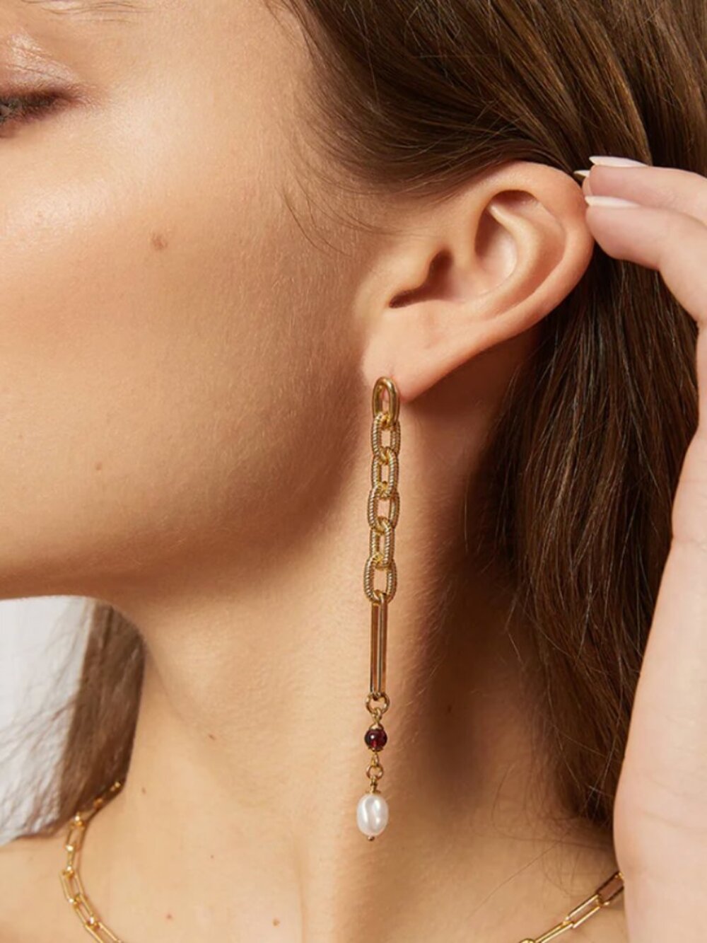 Lady Grey Pearl & Garnet Earrings
